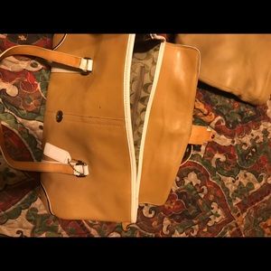100% genuine leather Coach handbag
